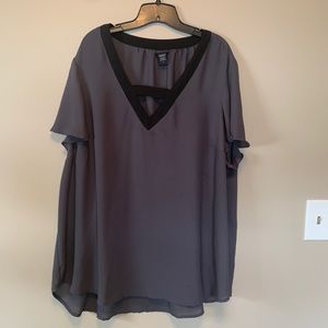 Torrid blouse, gray